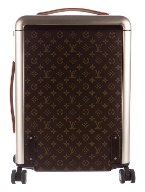 Louis Vuitton luggage horizon 50